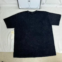 Street-Style Graphic T-Shirt PinTow