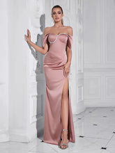 Elegant One-Shoulder Diamond-Detail Gown Newgew Dresses