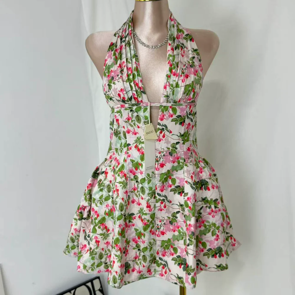 Deep V-Neck Halter Dress With Vintage Print PinTow