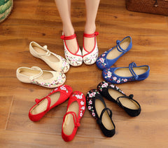 Women's Old Cloth Ethnic Style Bridal Embroidered Canvas Shoes Newgew