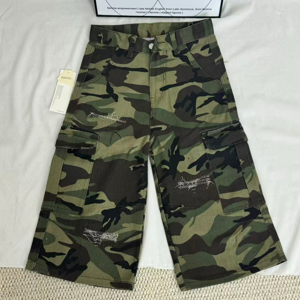 Washed Distressed Camouflage Shorts PinTow