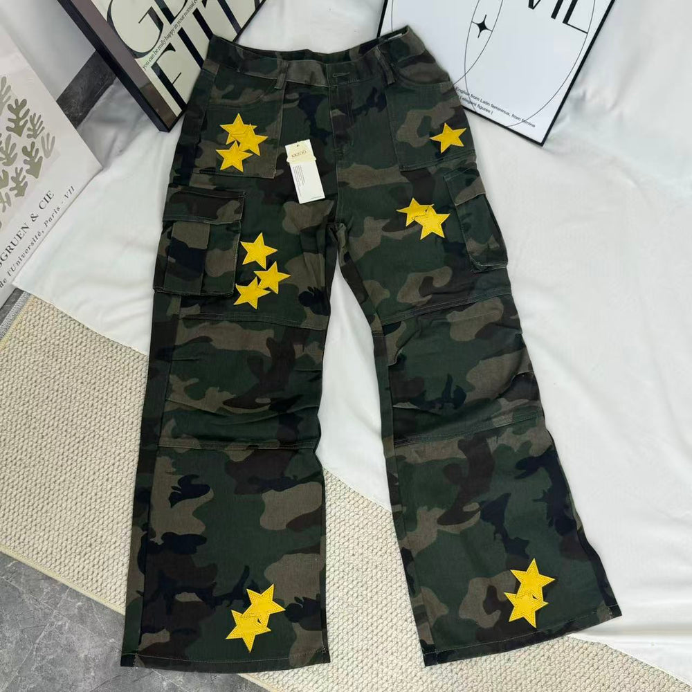 Star-Print Camouflage Utility Jeans PinTow