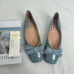Square-Toe Bow-Accented Low-Cut Flats PinTow