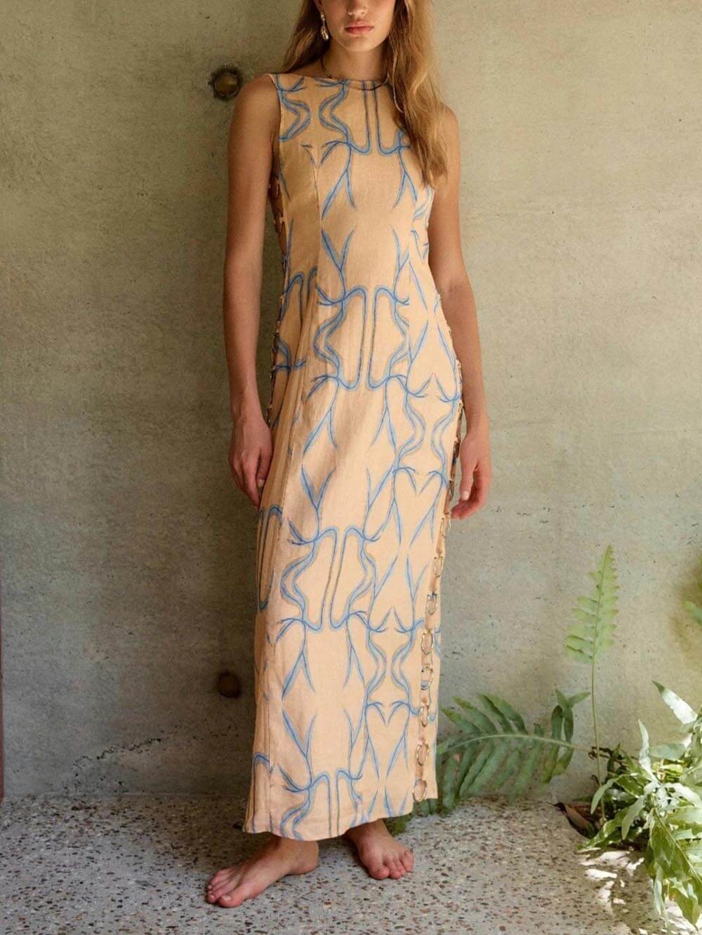 Signature Printed Hoop-Embellished Sleeveless Midi Dress Newgew Dresses