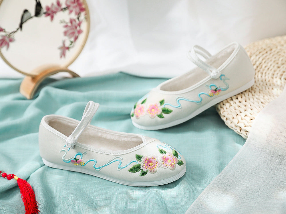 Women's Clothing Embroidered Buckle Height Increasing Insole Canvas Shoes Newgew
