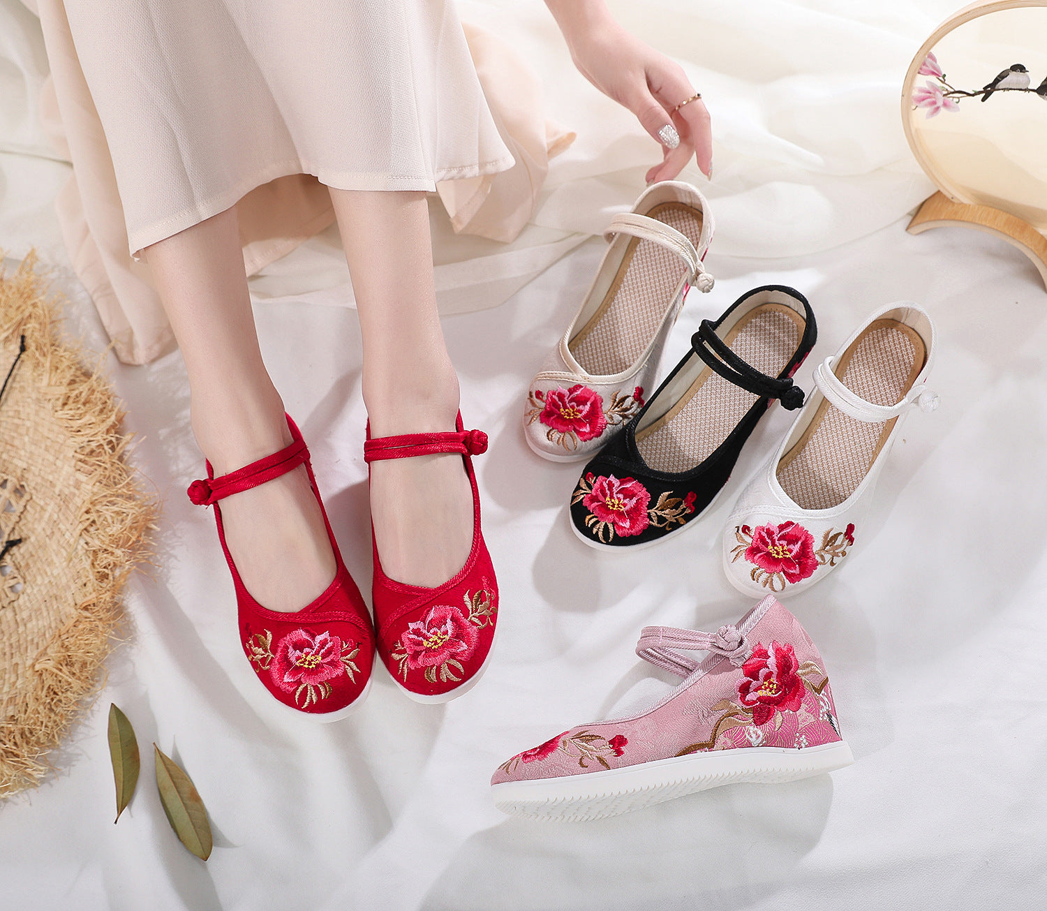 Women's Jacquard Cotton Ethnic Style Embroidered Height Canvas Shoes Newgew