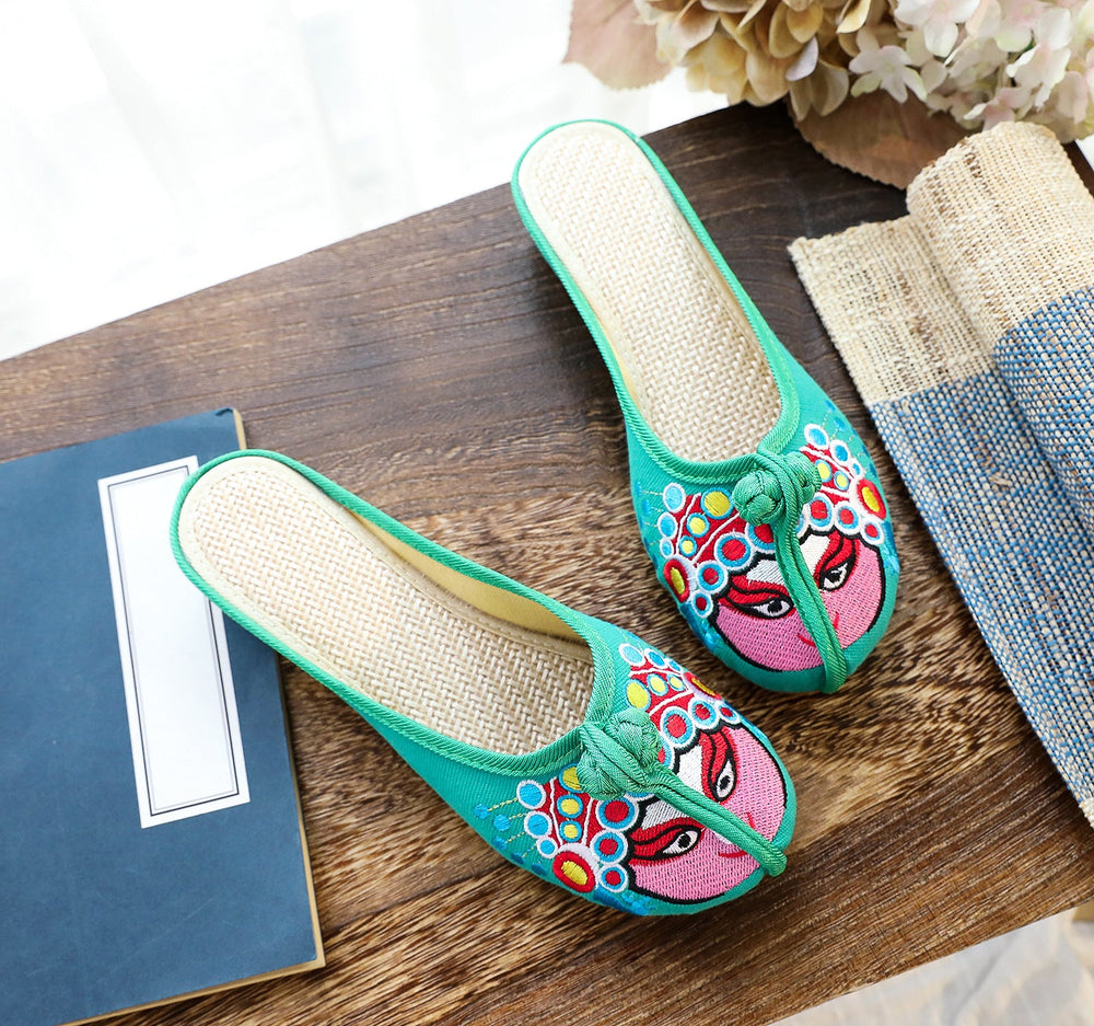 Women's Chinese Style National Essence Facial Makeup Dan Canvas Shoes Newgew