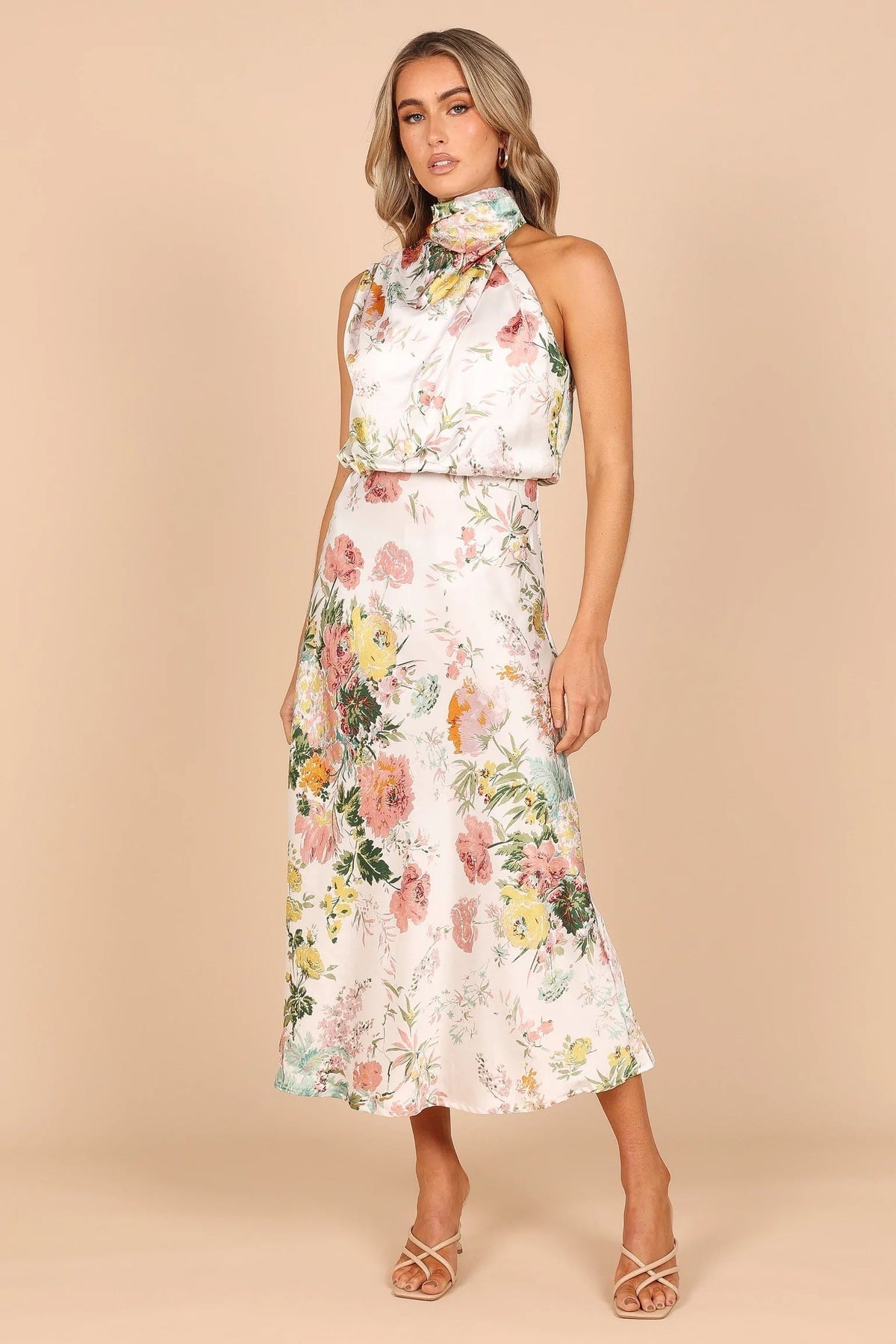 Wine Country Dates Floral Halter Neck Elastic Waist Maxi Dress Newgew Dresses
