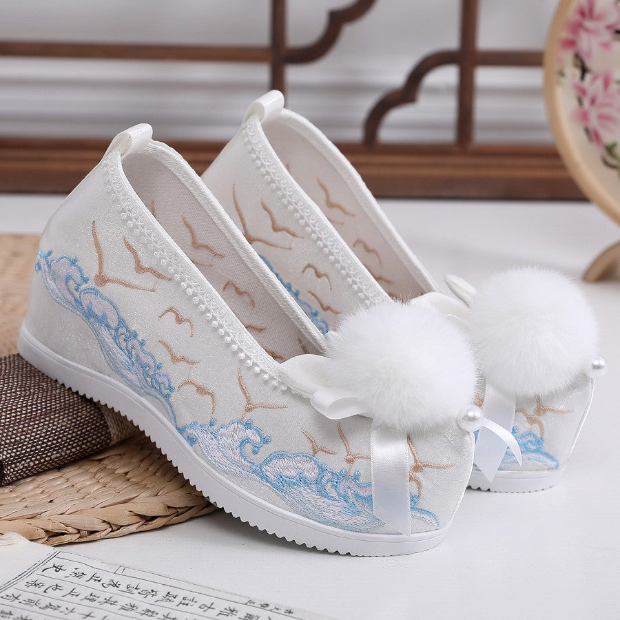 Style Everyday Joker Embroidery Height Increasing Canvas Shoes Newgew