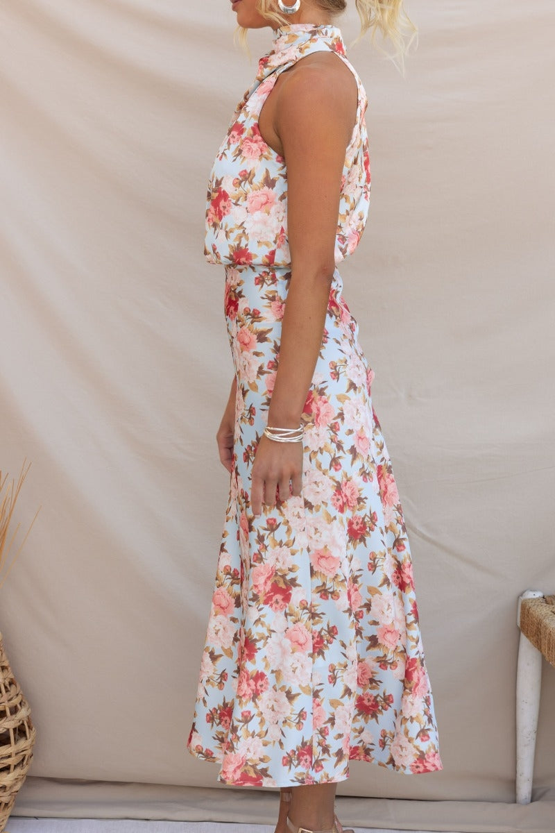Wine Country Dates Floral Halter Neck Elastic Waist Maxi Dress Newgew Dresses