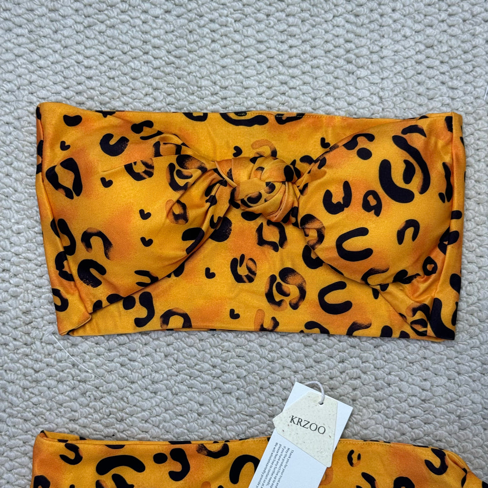 Leopard Print One-Piece Swimsuit PinTow