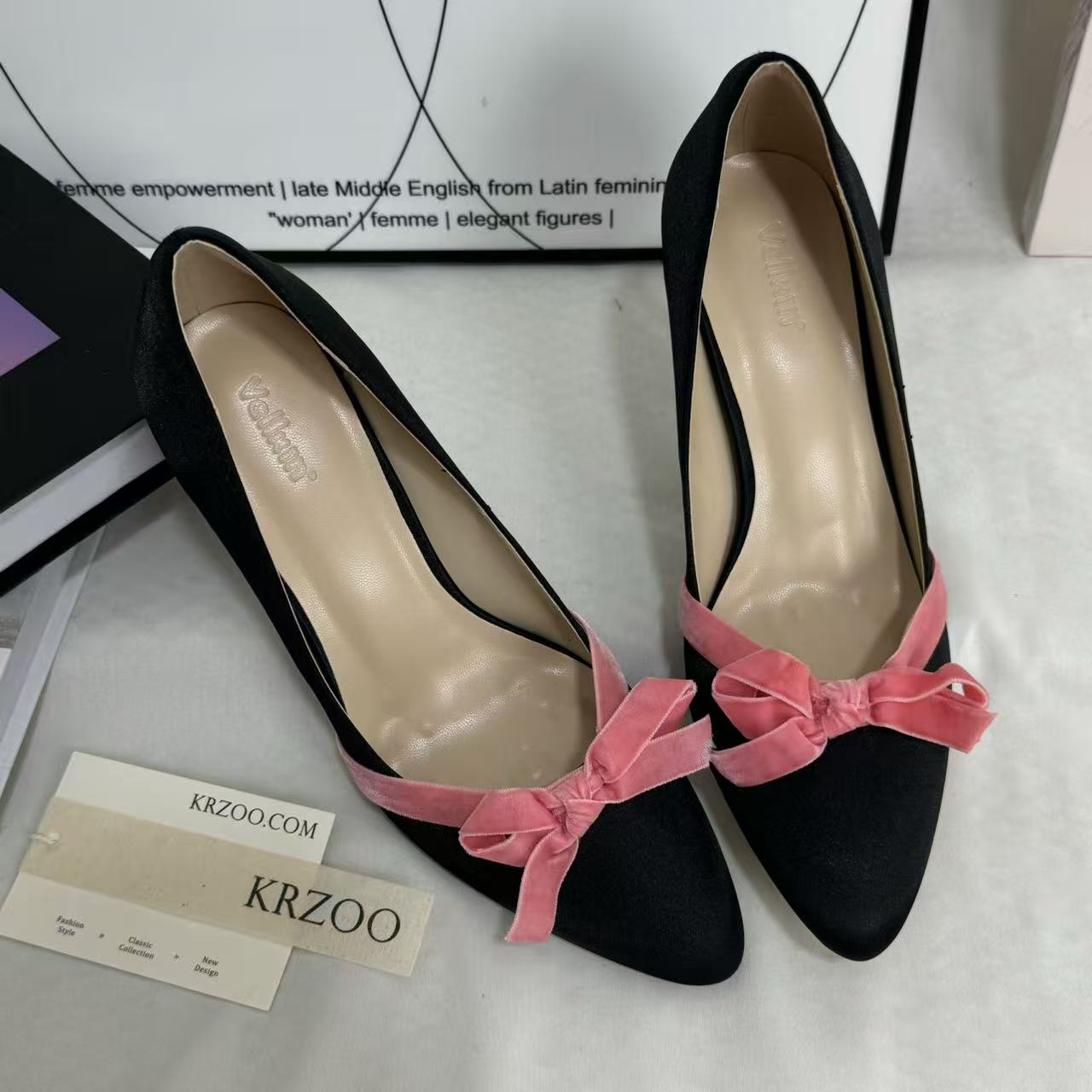 Bow-Knot Low-Cut High Heels PinTow