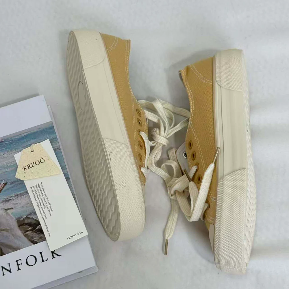 Versatile Round-Toe Platform Sneakers PinTow
