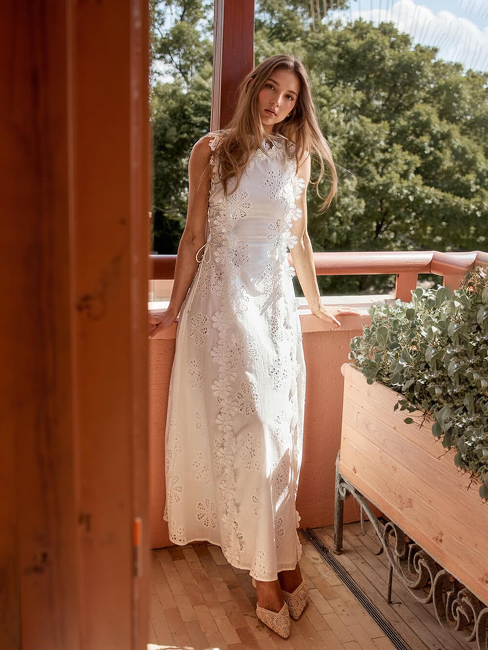 Delicate Lace Hook And Lace Up Sides Maxi Dress Newgew Dresses