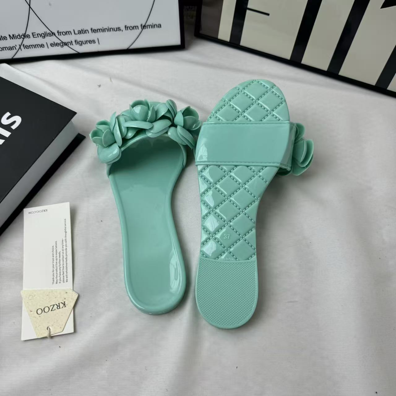 Camellia Flower One-Piece Shoes PinTow
