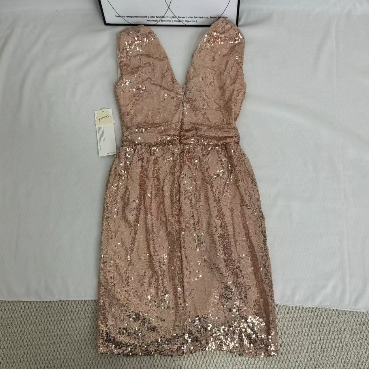 Sequined V-Neck Sleeveless Midi Dress PinTow