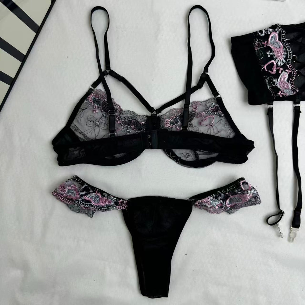 Embroidered netting three-piece set PinTow