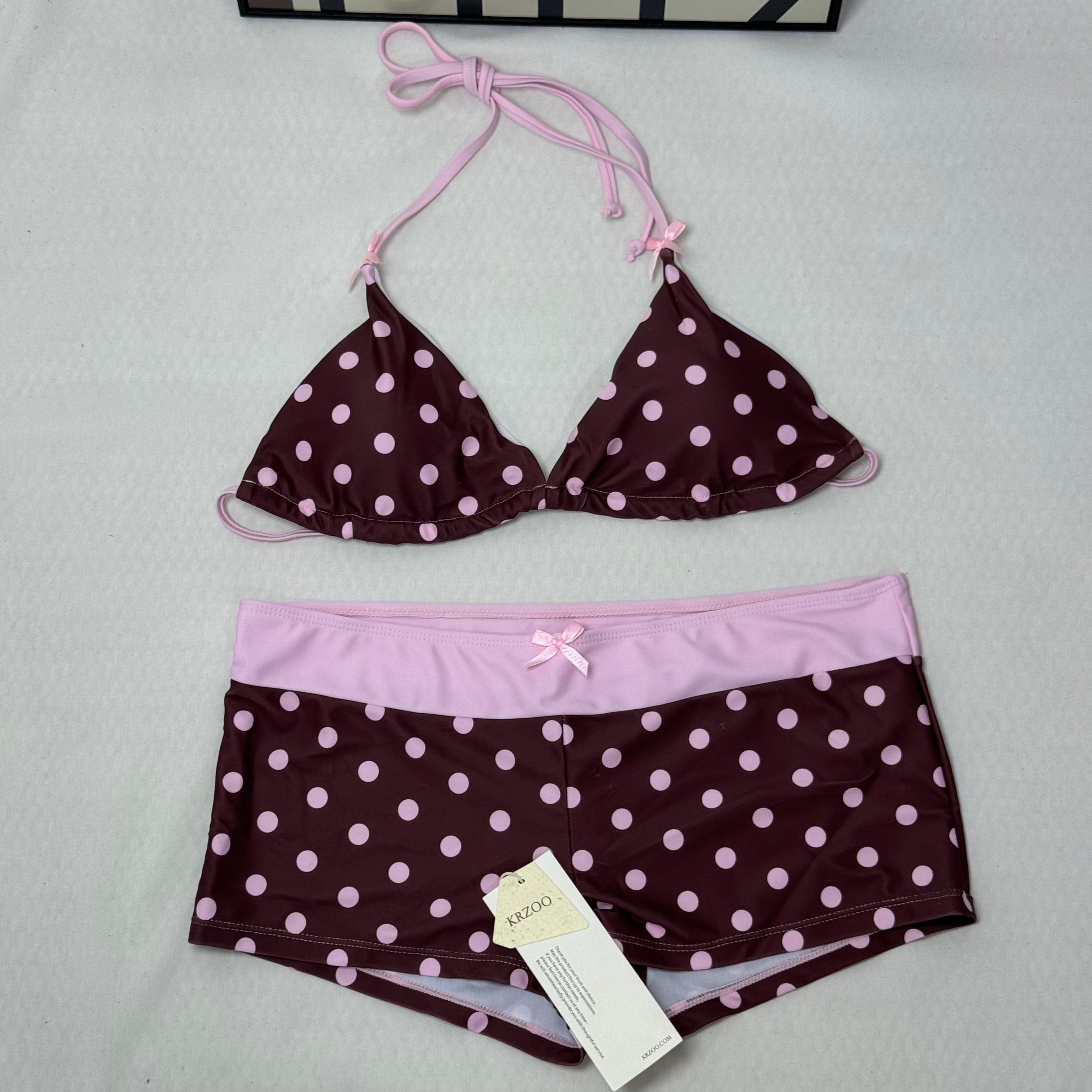 Dot-Pattern Two-Piece Strapless Swimsuit PinTow