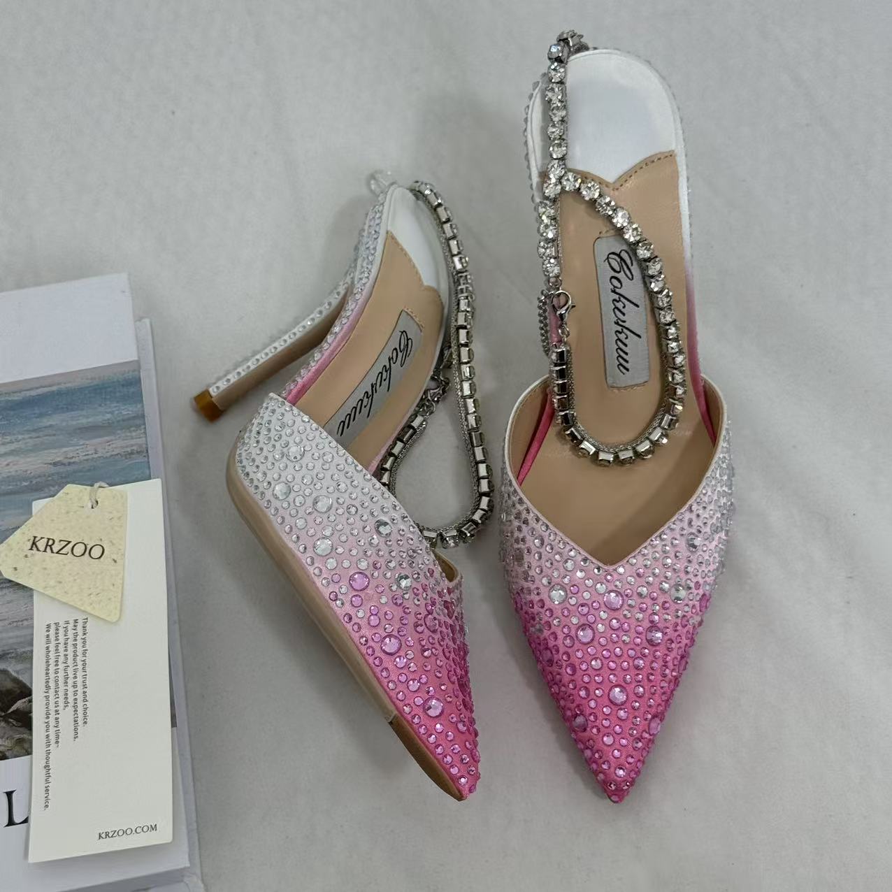 Gradient Pink Closed-Toe Sandals PinTow