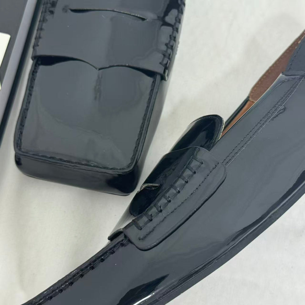 Slip-On Square-Toed Leather Shoes PinTow