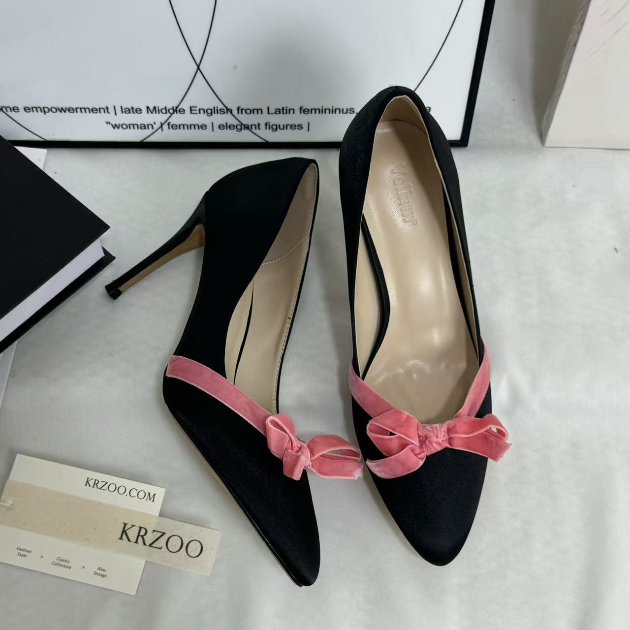 Bow-Knot Low-Cut High Heels PinTow