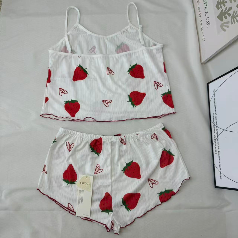 Strawberry Heart Patterned Set PinTow