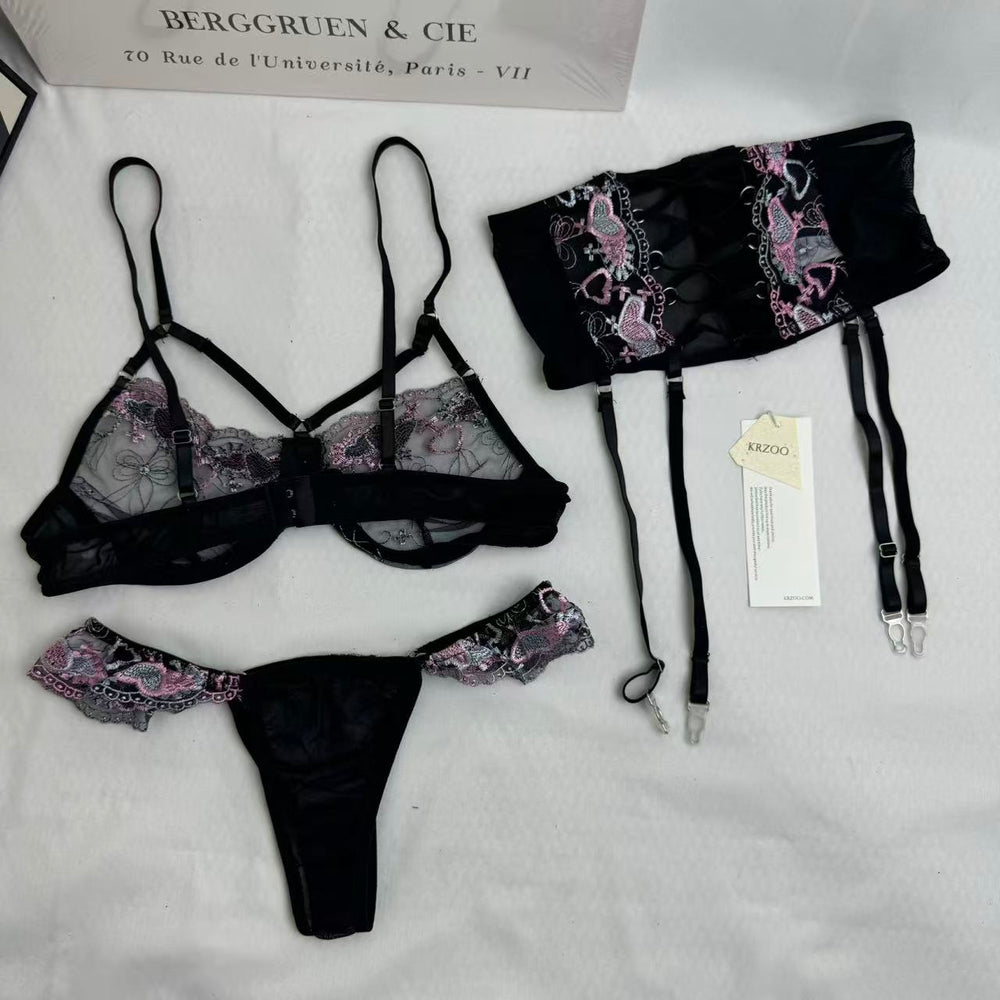 Embroidered netting three-piece set PinTow