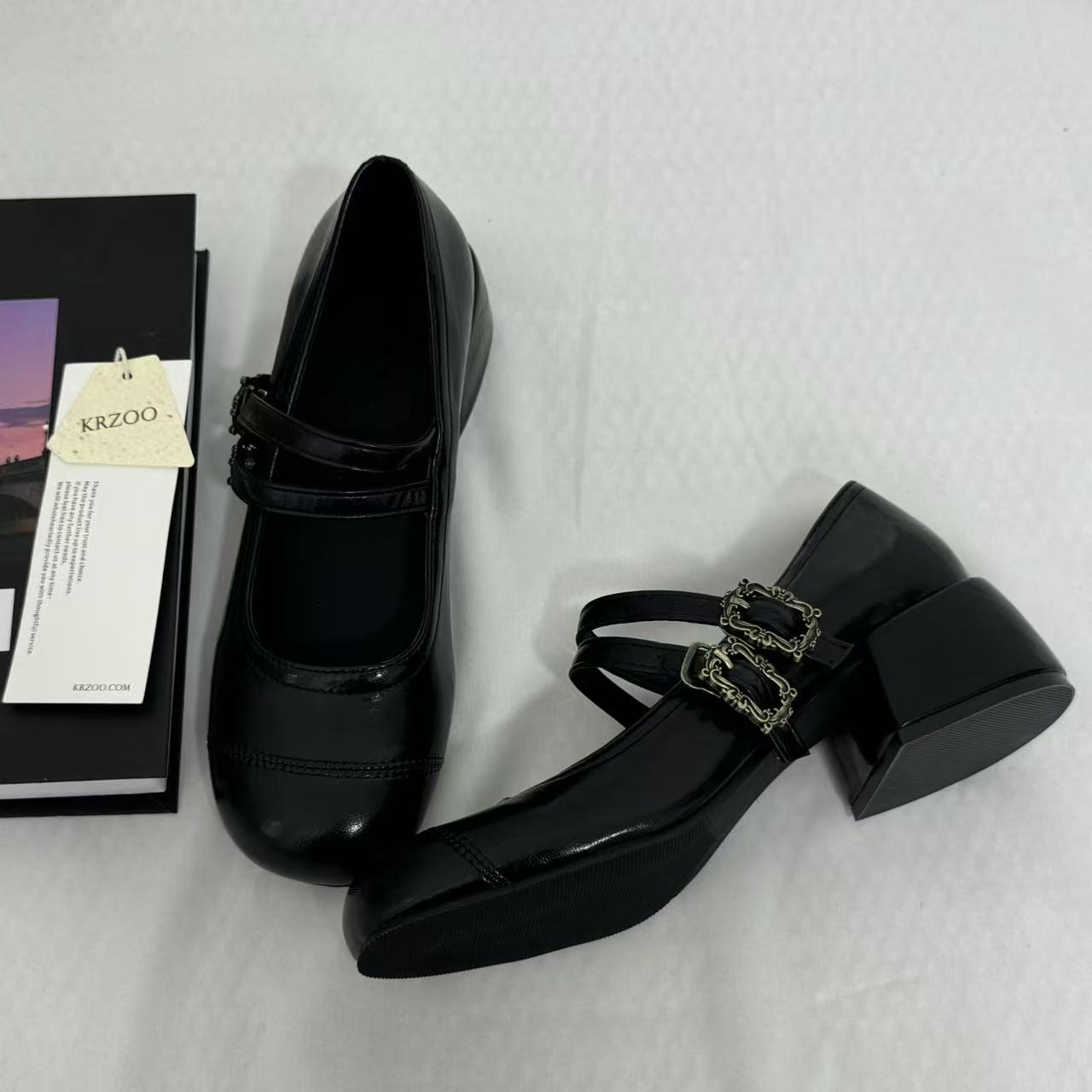 Retro-Style Color-Block Low-Cut Mary Janes PinTow