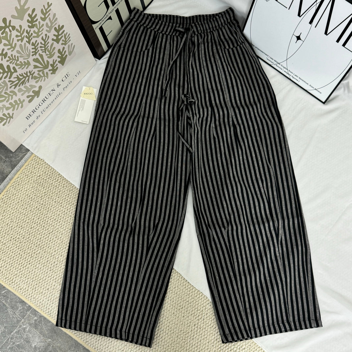 Lazy And Draping Straight-Leg Trousers PinTow