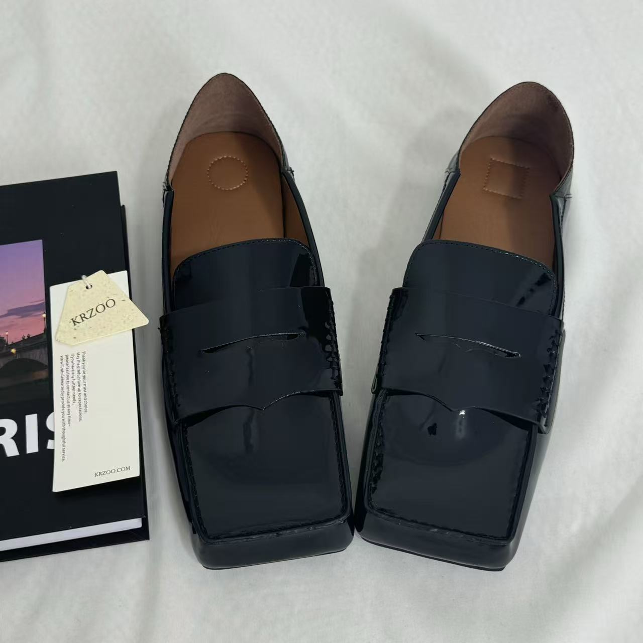 Slip-On Square-Toed Leather Shoes PinTow