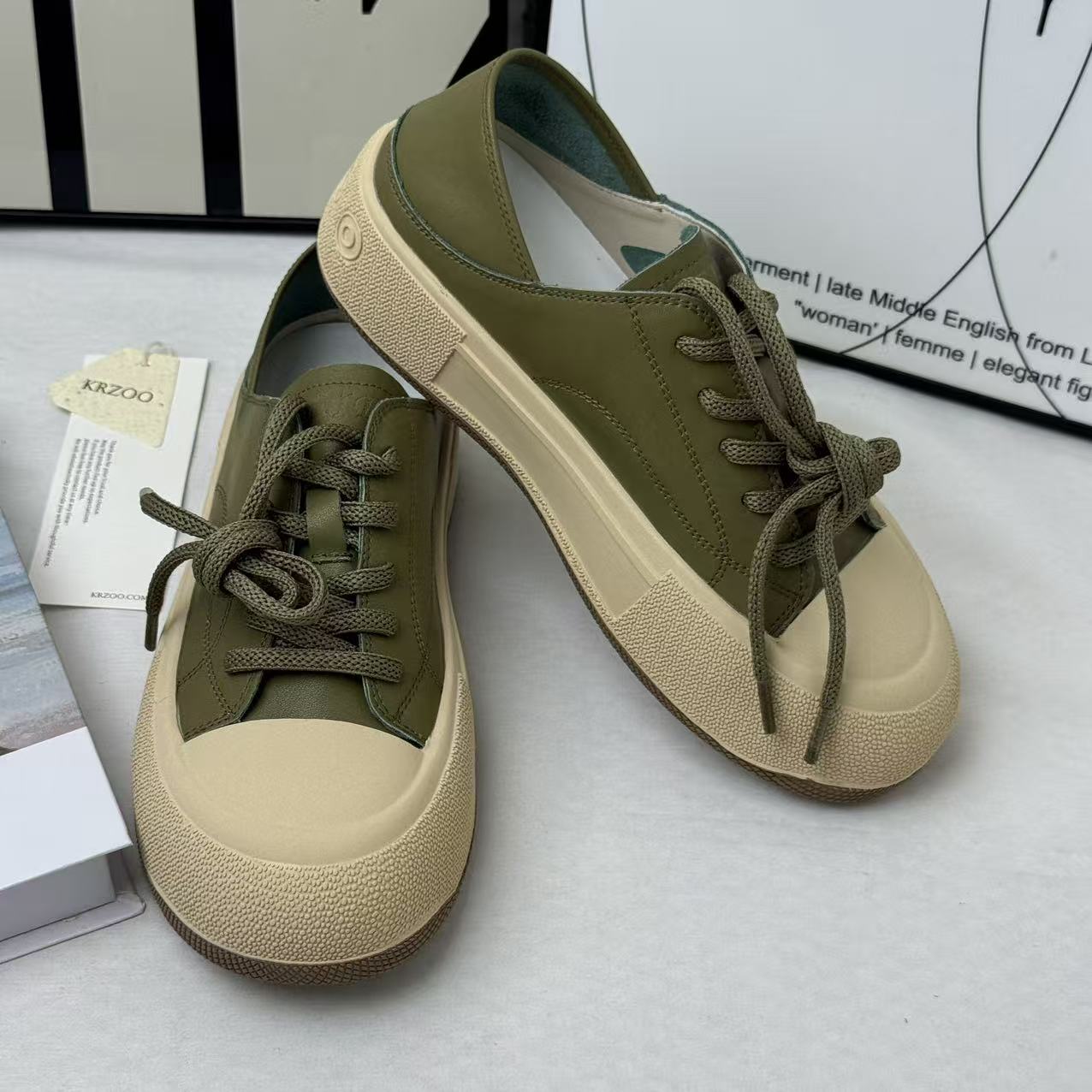 Green Chunky-Soled Casual Shoes PinTow