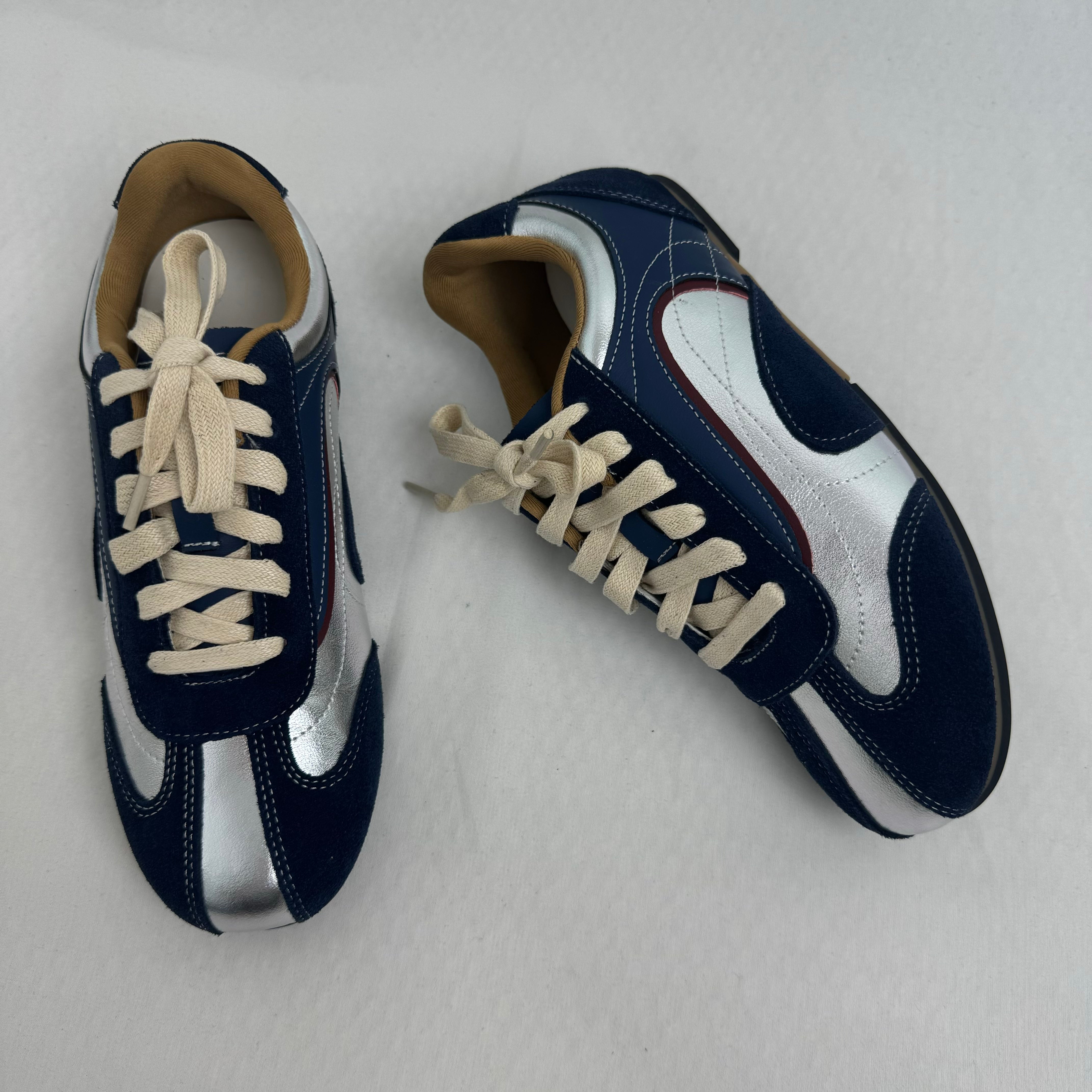 High-Top Thick-Soled Casual Sports Shoes PinTow