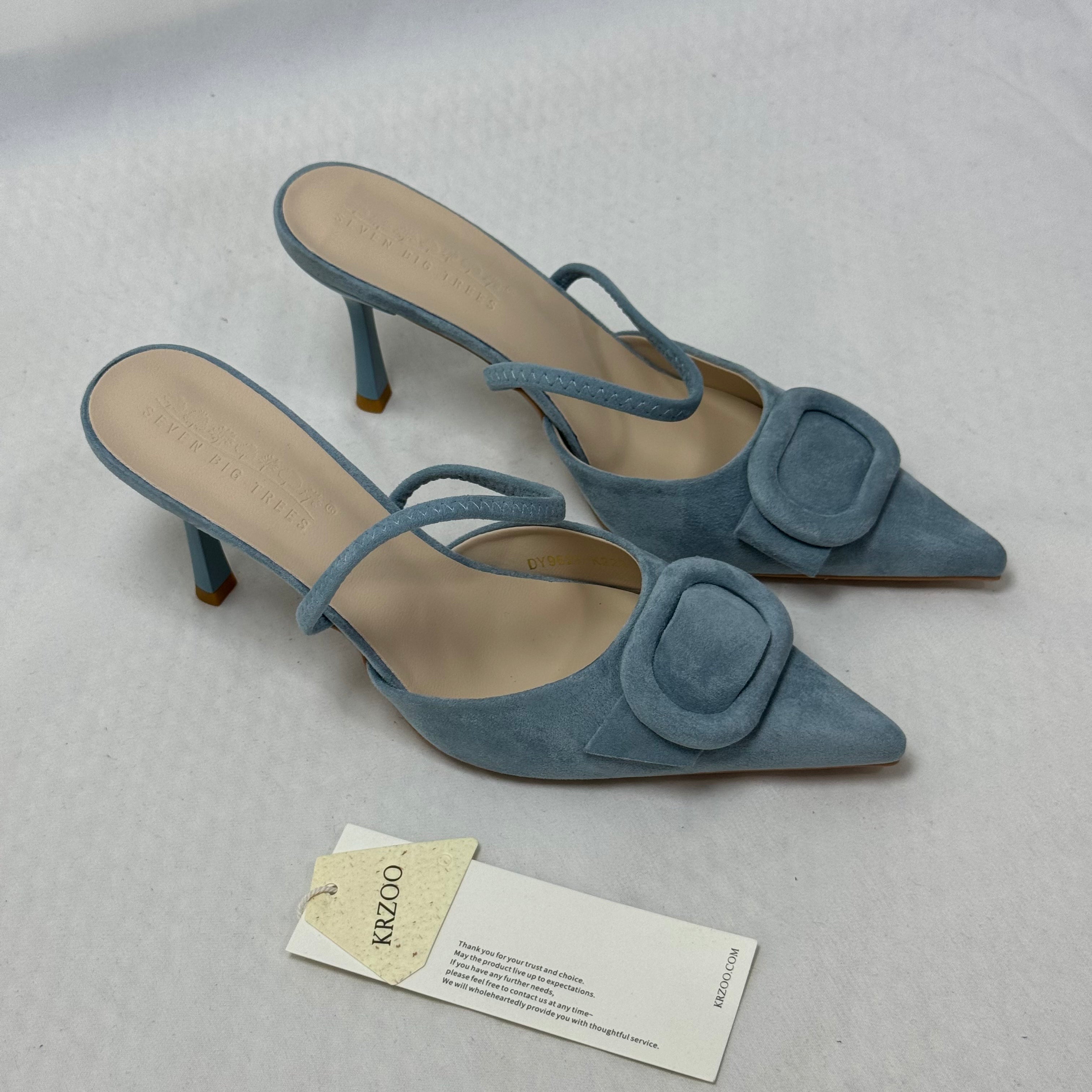 Low-Cut, Narrow Heel, Pointed-Toe High Heels PinTow