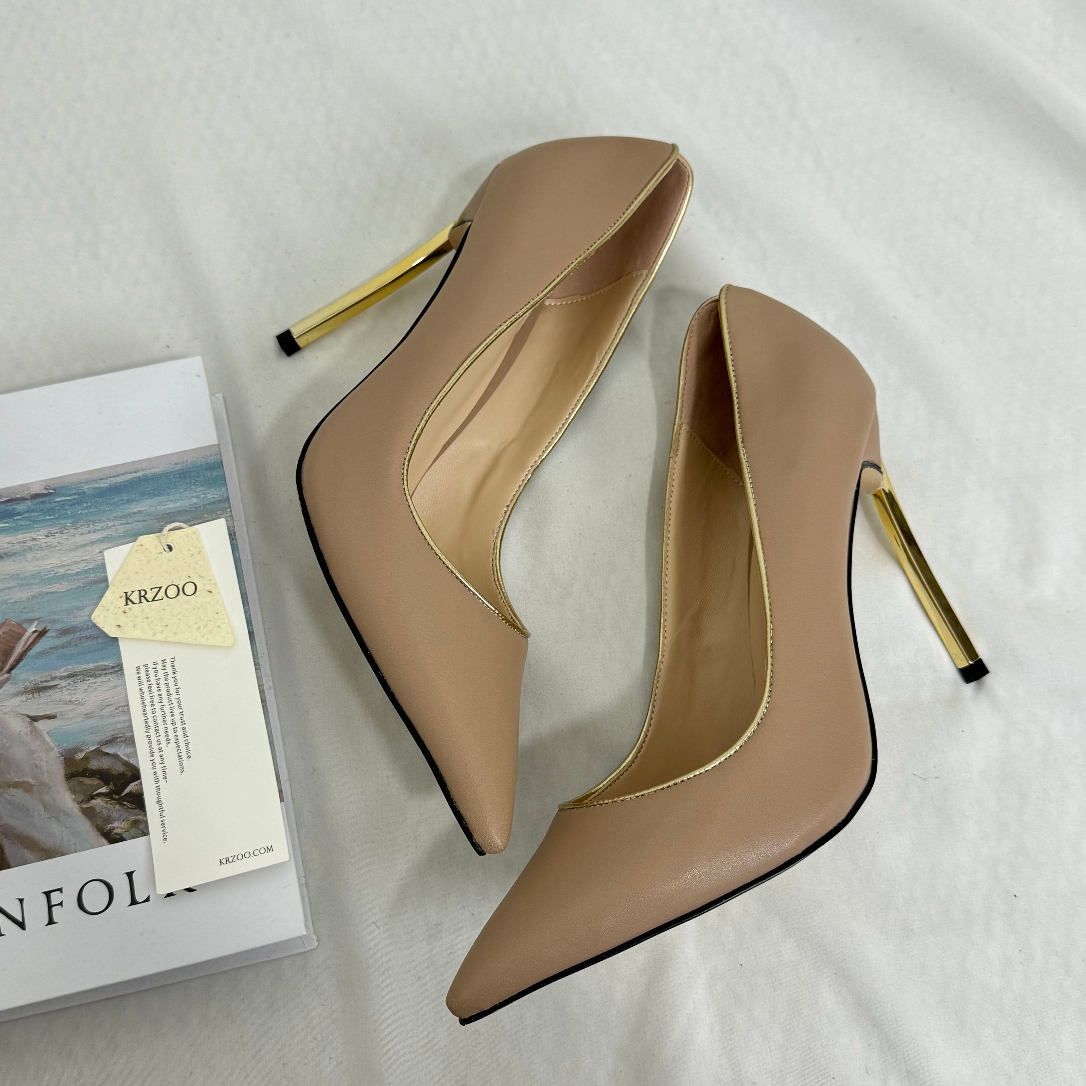 Pointed-Toe Low-Heeled Shoes PinTow