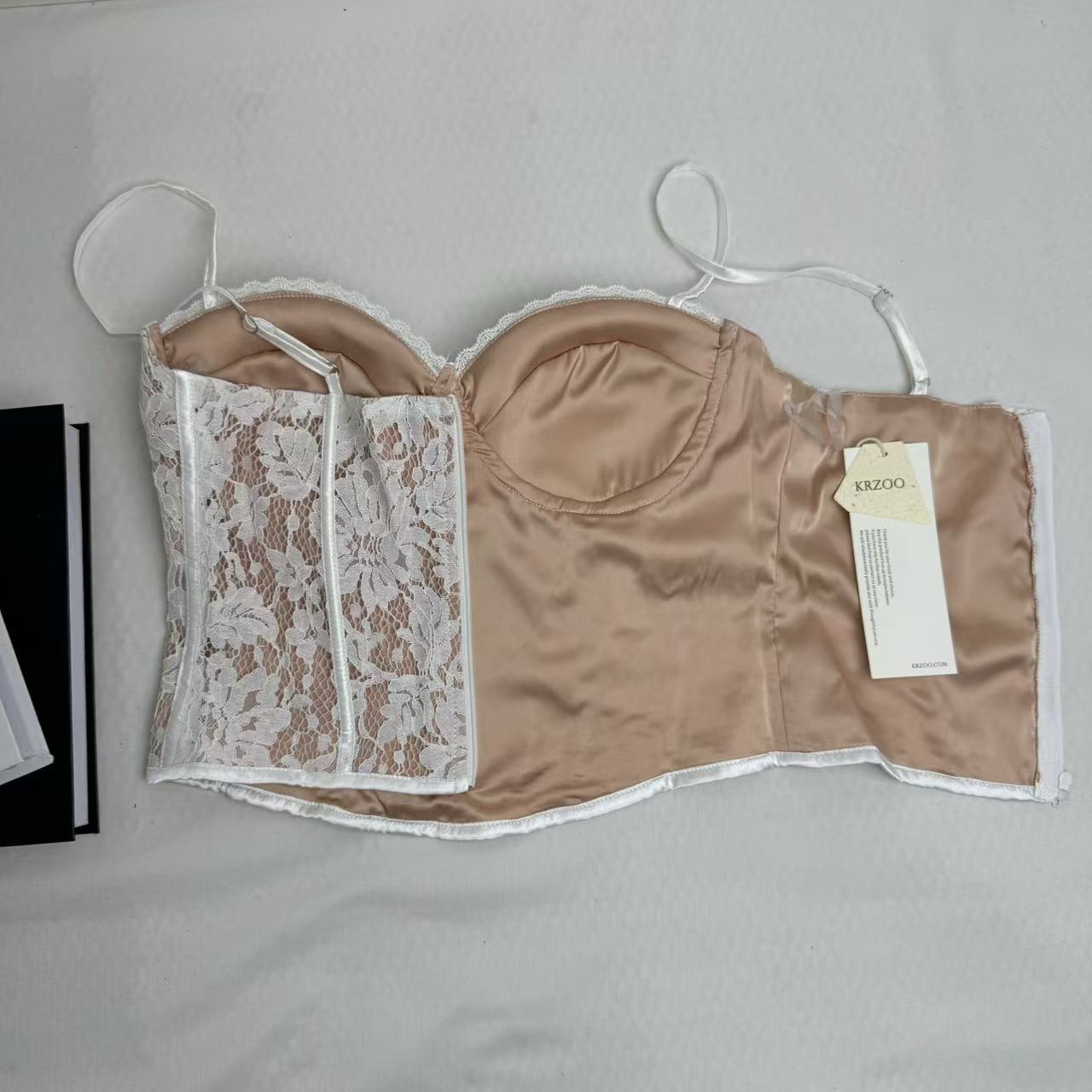 Lace Inner Layer Push-Up Fishtail Bra PinTow