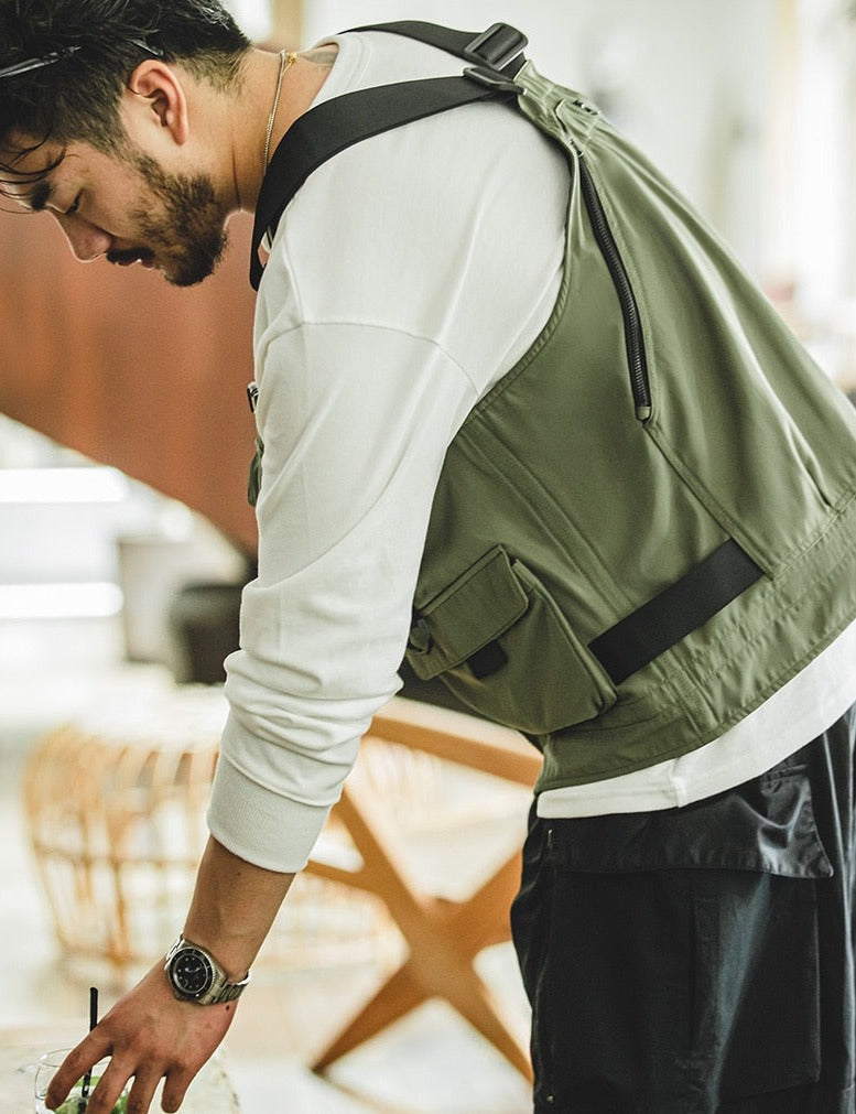 Convertible 2-in-1 Utility Vest/Bag Newgew