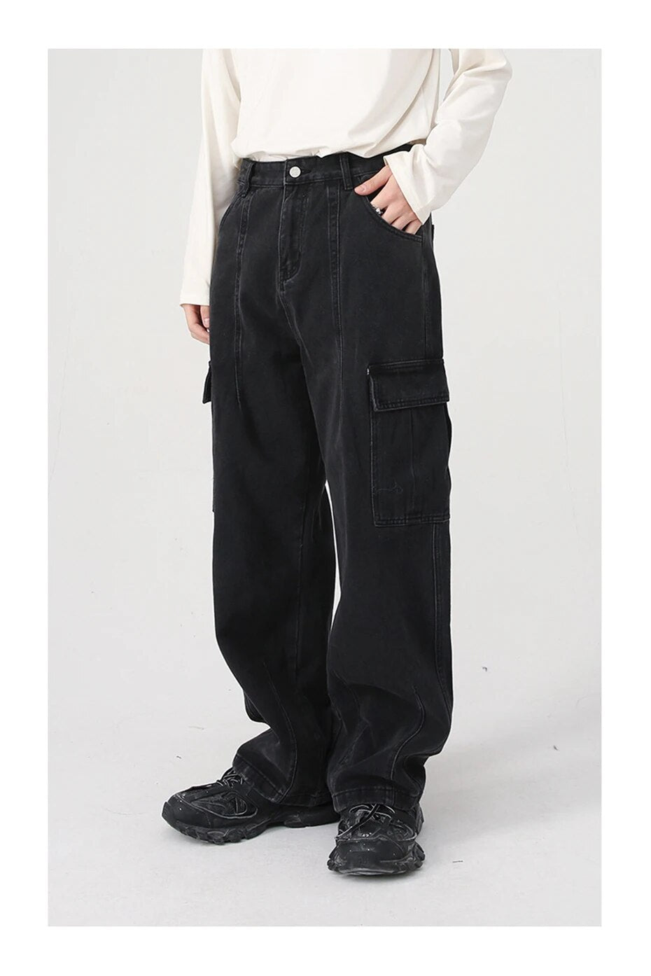 Loose Fit Cargo Jeans Newgew