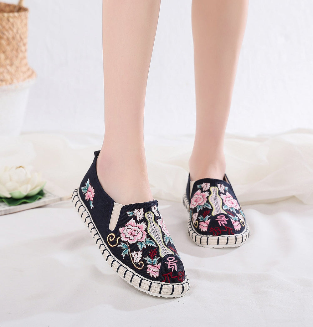 Women's Oriental Cloth With British Ethnic Style Canvas Shoes Newgew