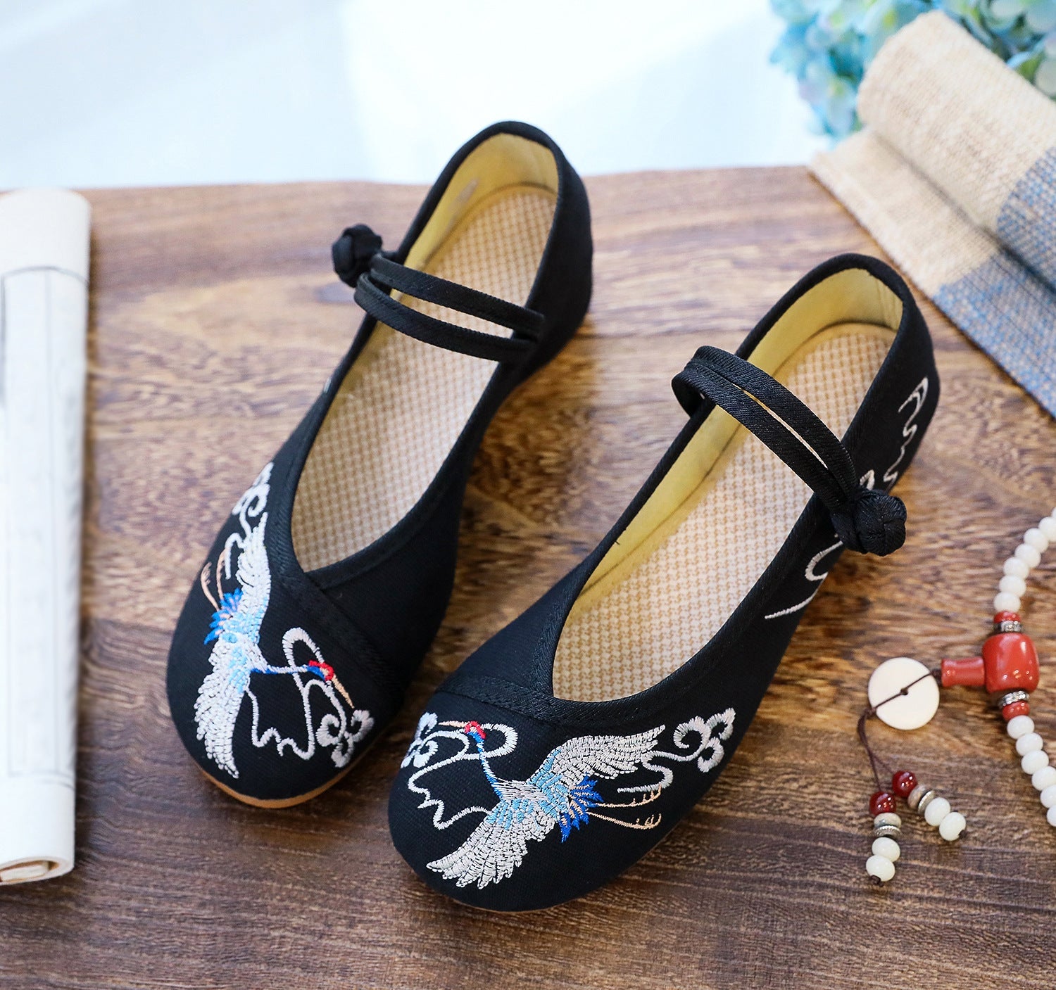 Women's Low Pumps Low-cut Embroidered Cotton One-word Canvas Shoes Newgew
