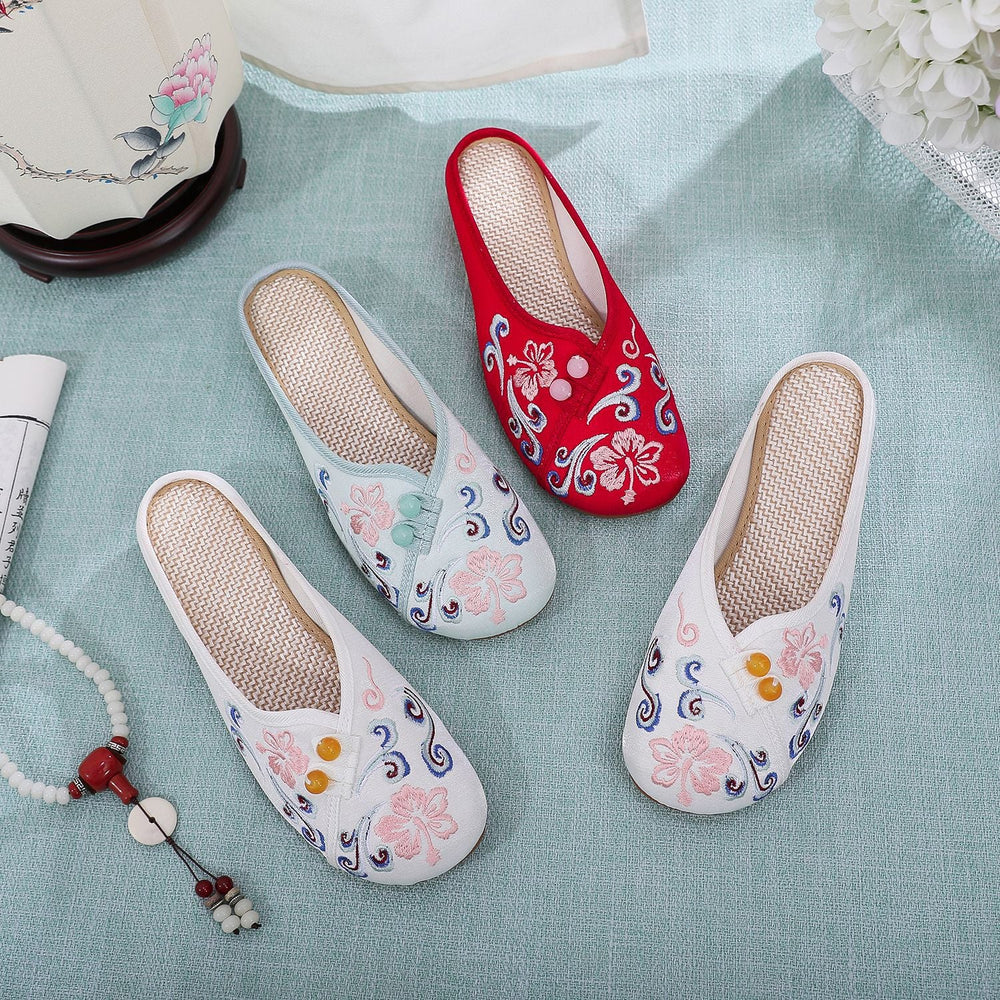 Women's Flat Soft Bottom Retro Button Embroidery Ancient Canvas Shoes Newgew