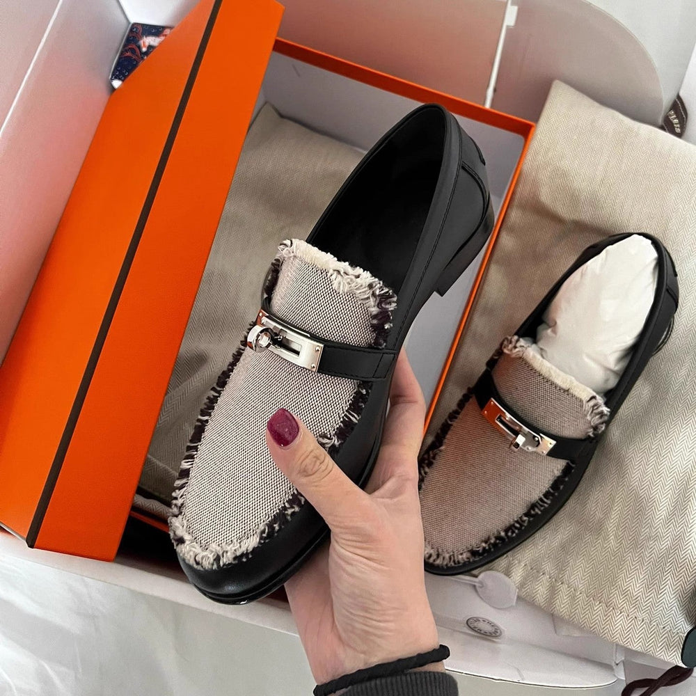 Metal buckle fringe color matching leather shoes NewGew