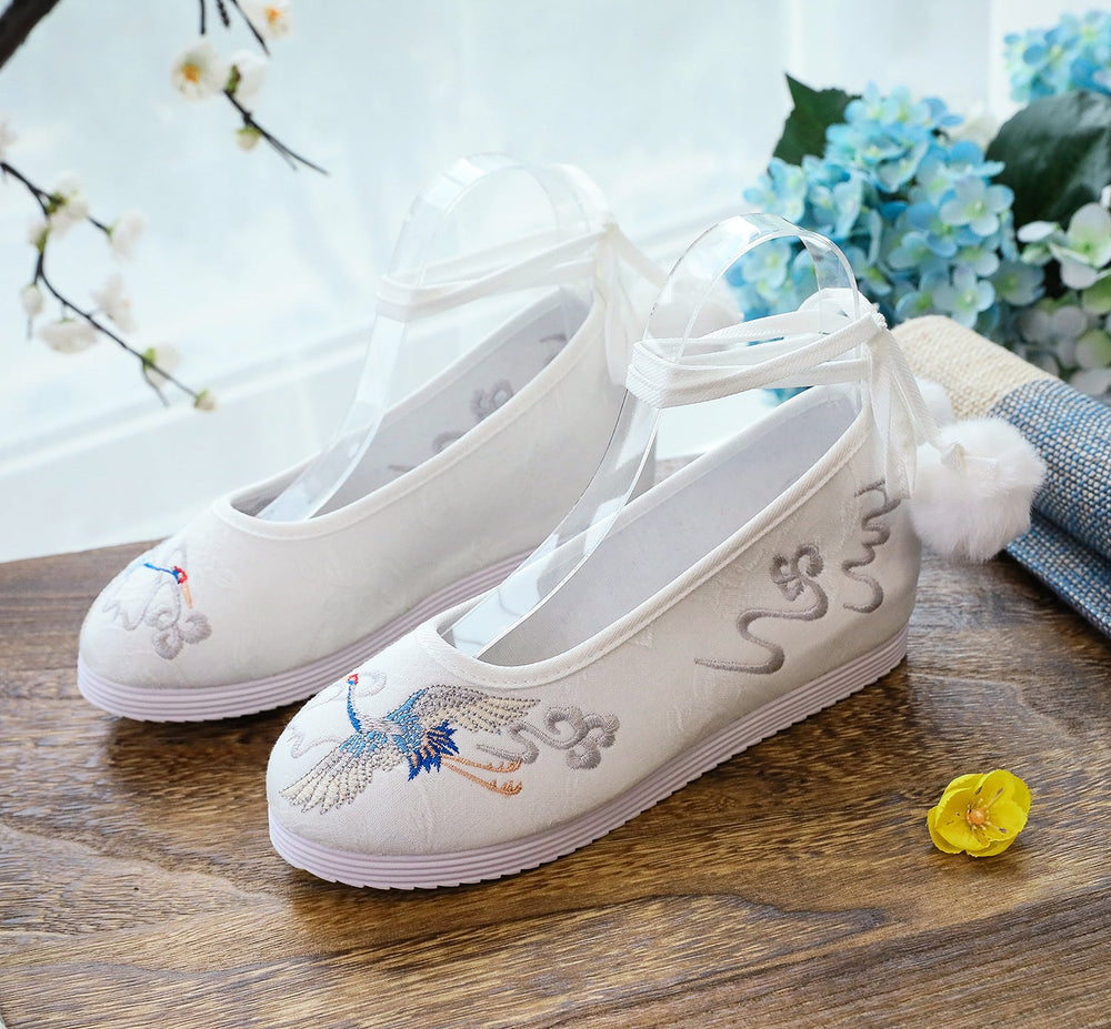 Women's Low Pumps Low-cut Embroidered Cotton One-word Canvas Shoes Newgew
