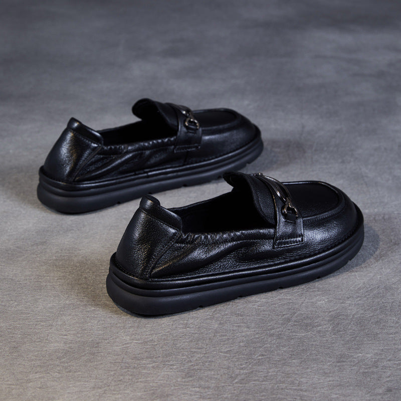 Women Retro Soft Leather Flat Casual Shoes Newgew Shoes