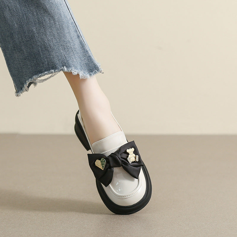 Women Retro Glossy Leather Bowknot Casual Loafers Newgew Shoes
