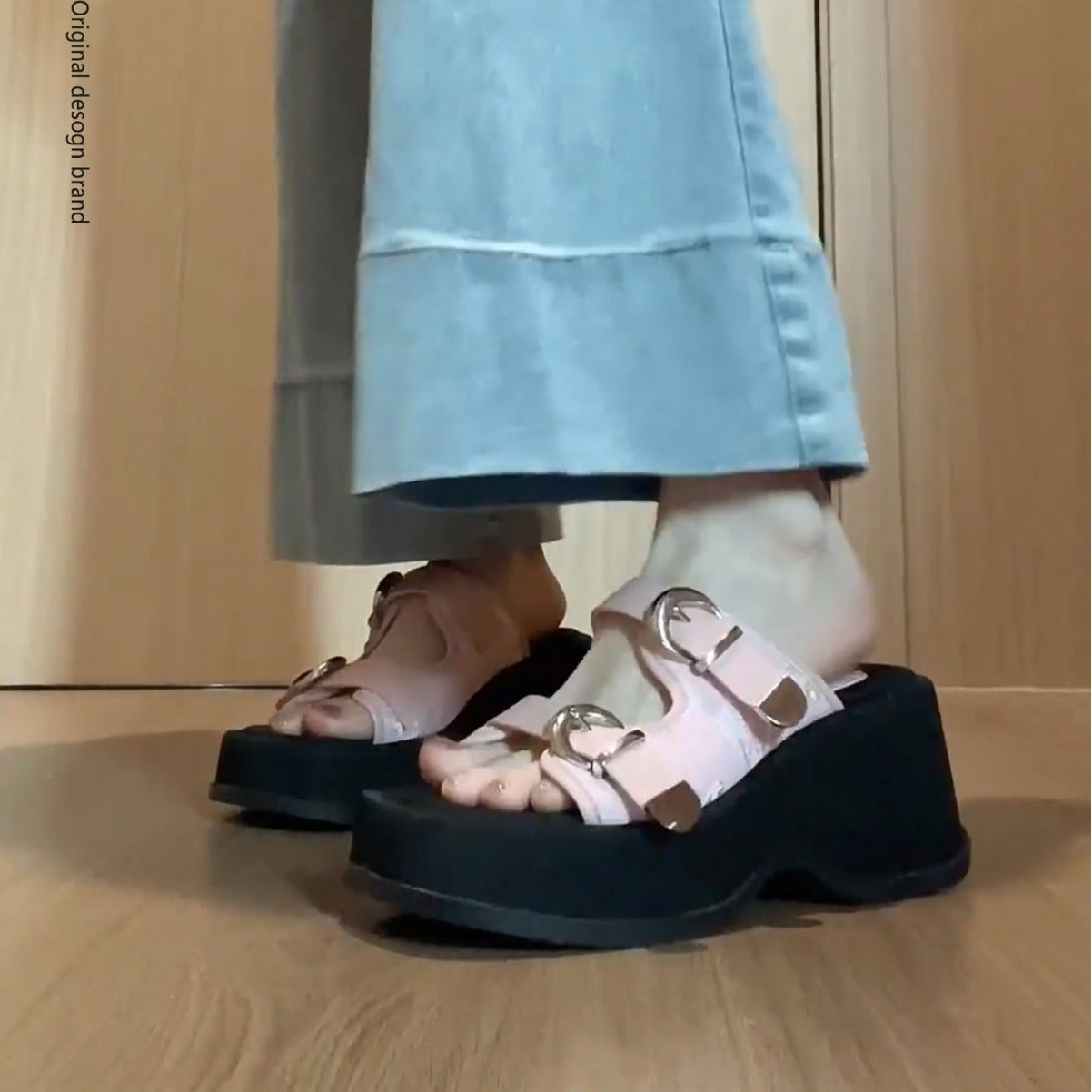 Wedge Heel Buckle Straps Sandals