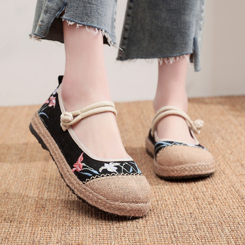 Women's Big Head Embroidered Old Beijing Cloth Single Canvas Shoes Newgew