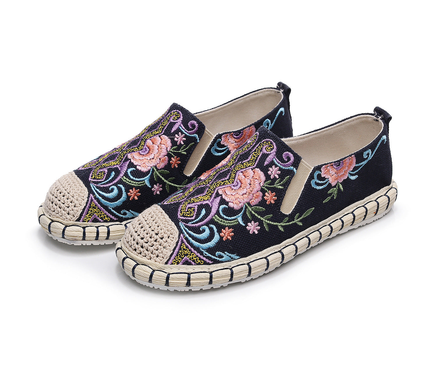 Women's Beijing Cloth Soft Bottom Ethnic Style Embroidery Canvas Shoes Newgew