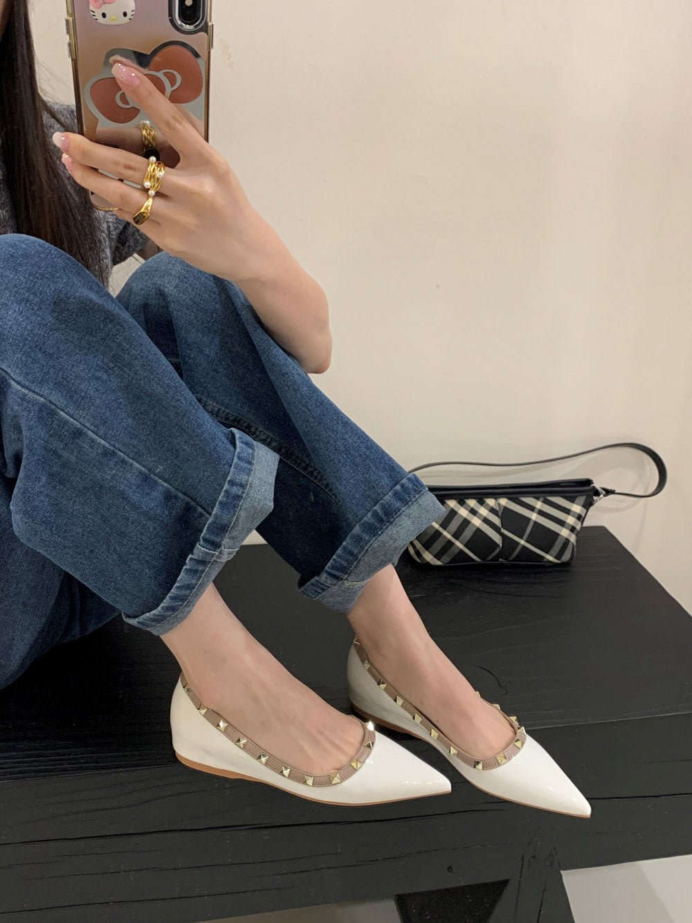 French pointed-toe shallow rivet single shoes NewGew