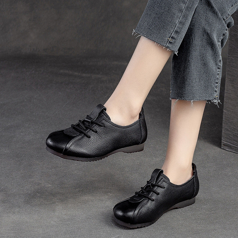 Women Retro Soft Leather Flat Casual Shoes Newgew Shoes
