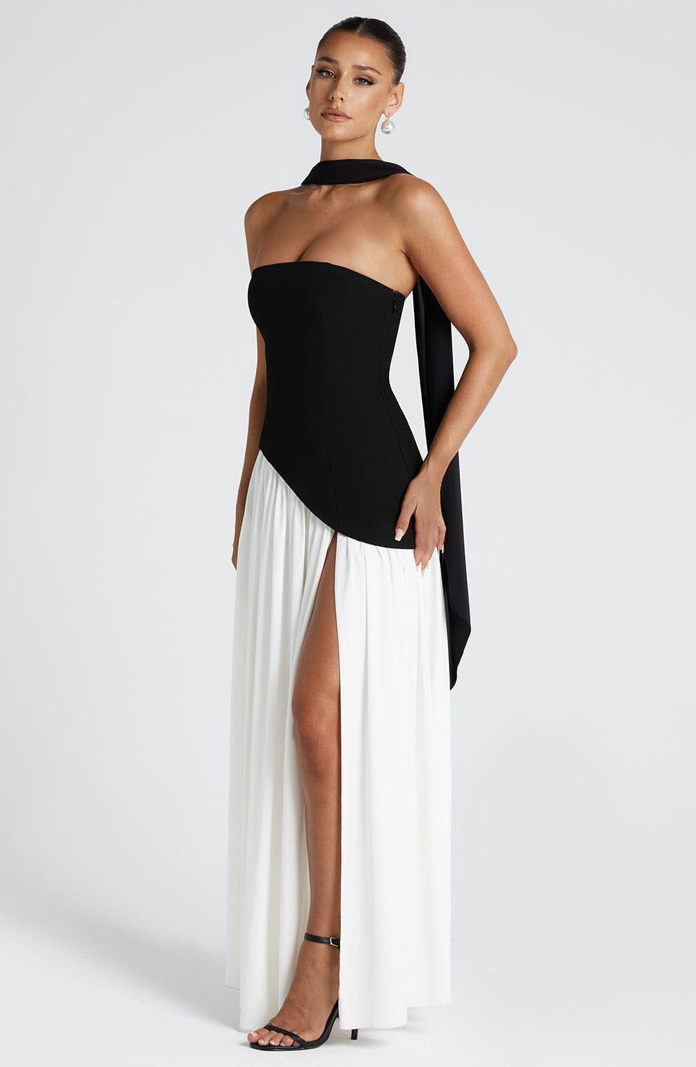 STRAPLESS SLIT DRESS Newgew Dresses